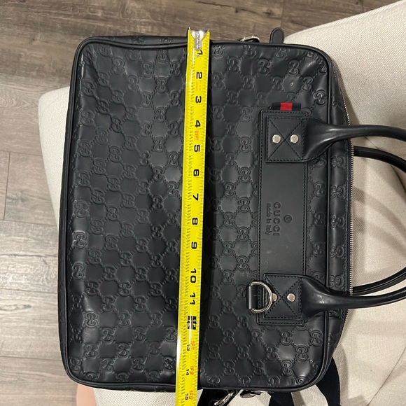 💙Gucci Leather messenger bag 💙 - Picture 14 of 14